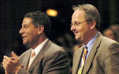 bruce pearl and mike hamilton