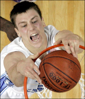 p1tylerhansbrough.jpg