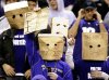 washington-huskies-fans(2).jpg