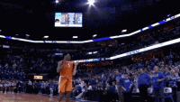 49A24889-B735-4933-8FF5-B50EB6BCE0EA.gif