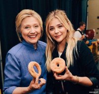 donuts hillary clinton.jpg