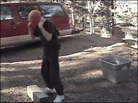 28 People Who Have Really Bad Timing.gif