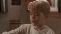 home-alone-macaulay-culkin.gif