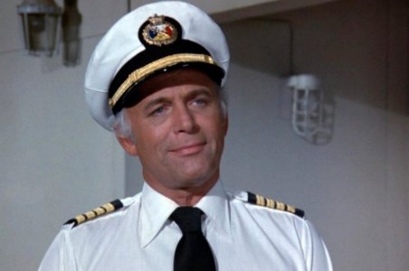 Gavin-MacLeod-125-2909383156.jpg