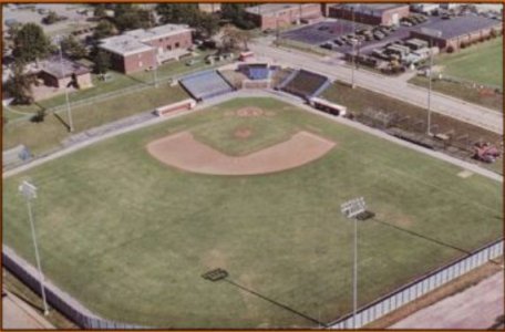 Hudson Field 1990.jpeg