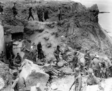 pointe du hoc d2.jpg