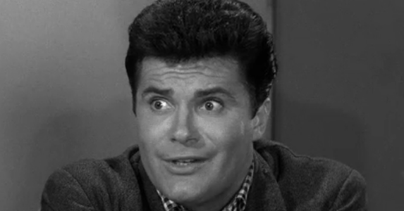 Surprise look_Max Baer.png