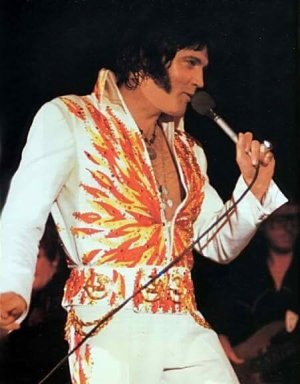 Elvis Presley 1976.jpg