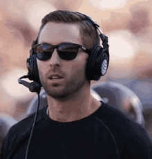 kliff-kingsbury.gif