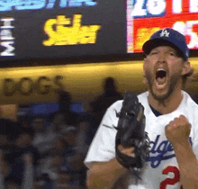 clayton-kershaw-kershaw.gif