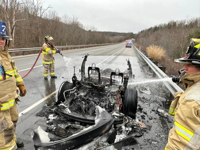 Pennsylvania-Tesla-fire.jpg