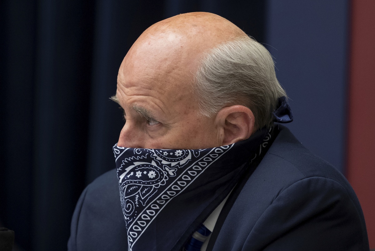 Louie%20Gohmert%20Mask%20TT%20REUTERS.jpg