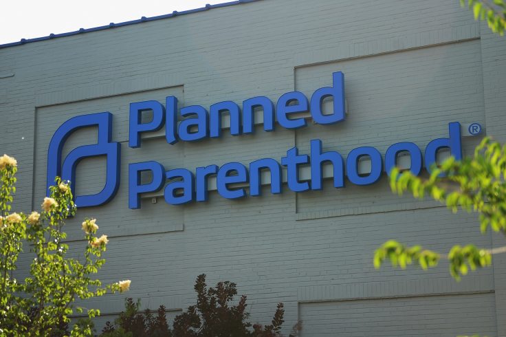 Planned-Parenthood-736x490.jpeg