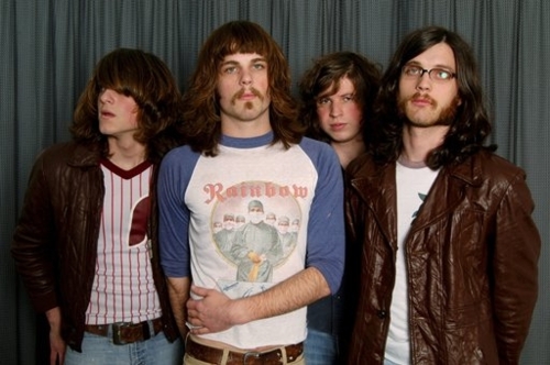 old-school-kings-of-leon.jpg