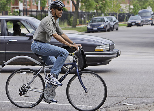 13obama-bike.jpg