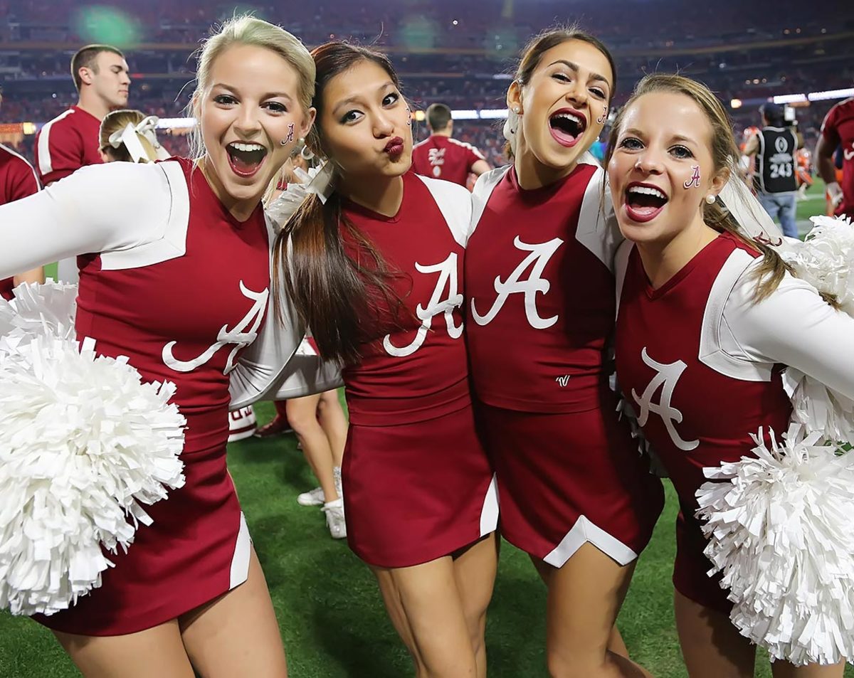 alabama-cheerleaders-bcs_championships-ydy_0347jpg.jpg