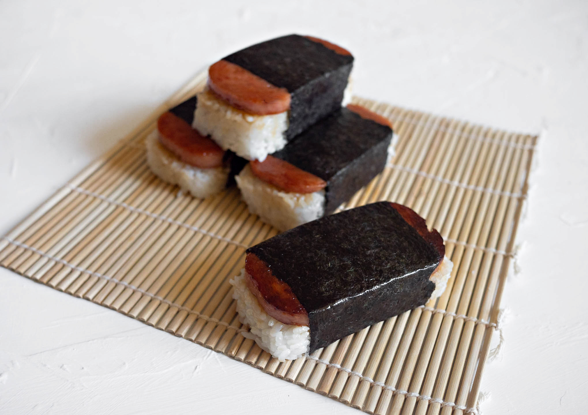 Spam-Musubi-2.jpg