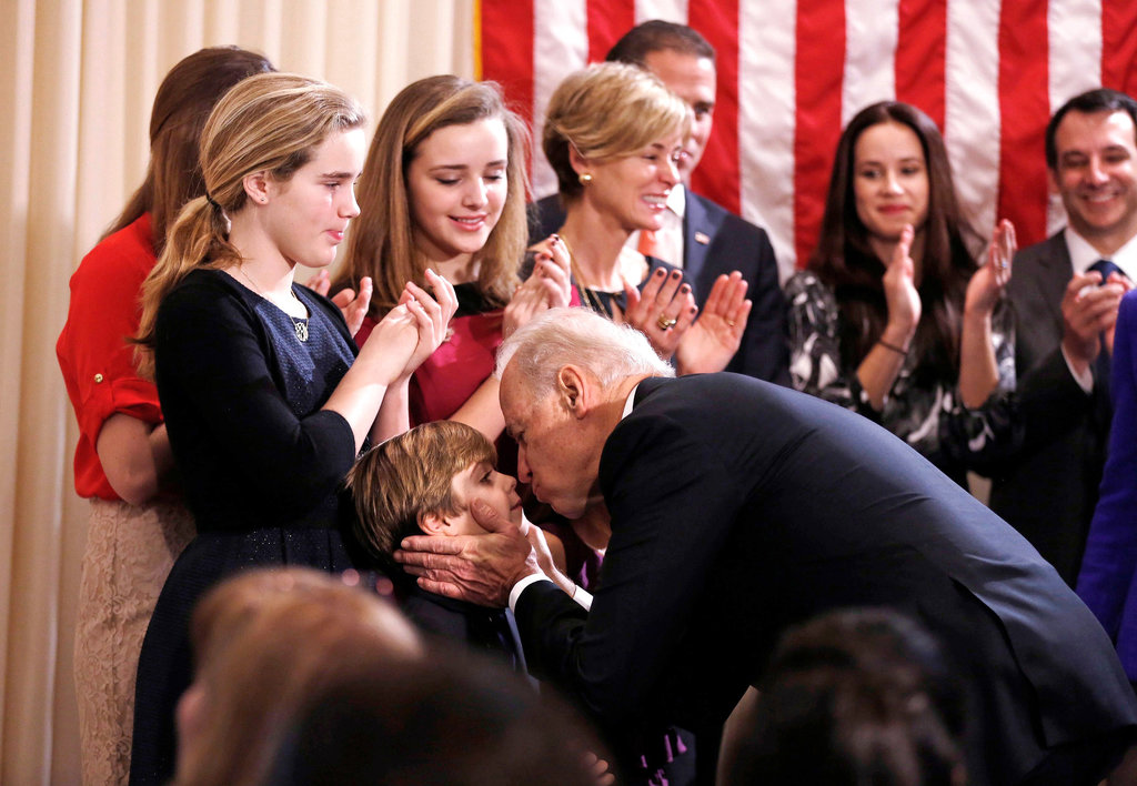 27BIDEN2-jumbo-v3.jpg