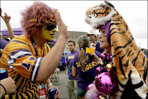 lsu_tailgaters_cc.jpg