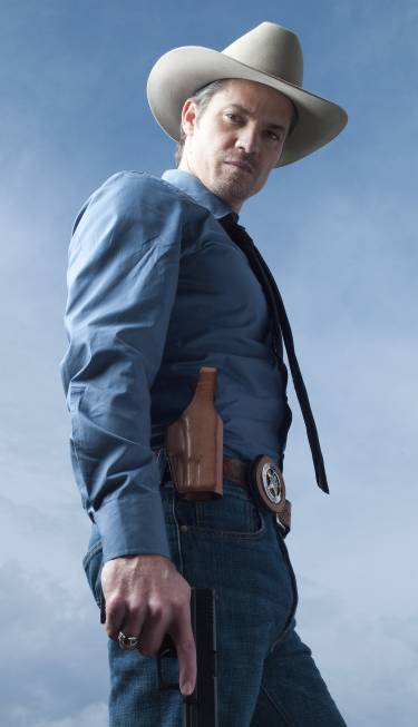 JUSTIFIED-with-Timothy-Olyphant_02_101.jpg