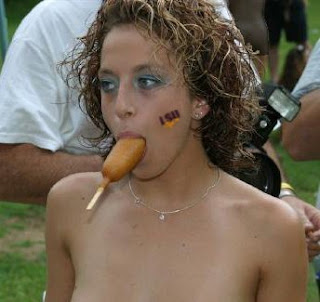 lsu+corndog+girl.jpg