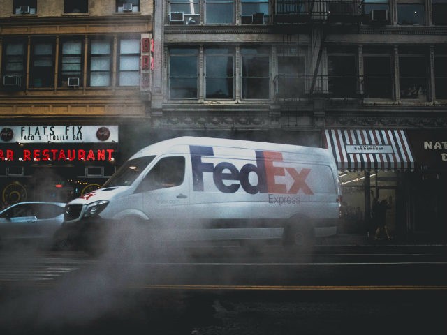 FedEx-truck-street-unsplash-640x480.jpg