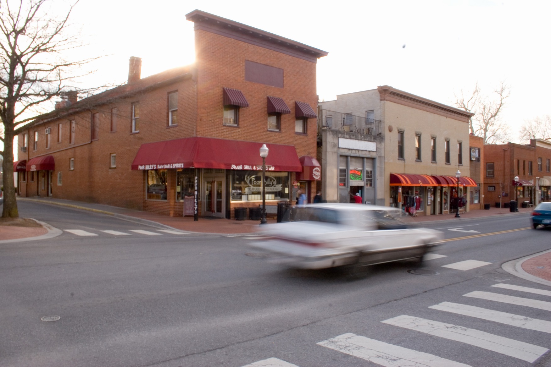 Blacksburg-downtown-mainst.jpg