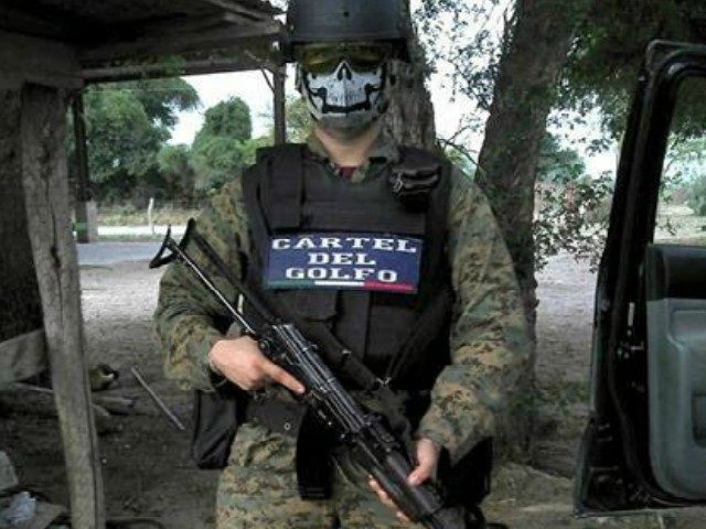 Gulf-Cartel-Gunman-640x480.jpg