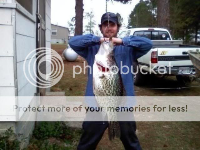 cid_Bigcrappie.jpg