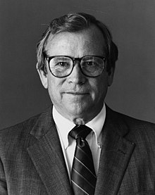 220px-Howard_Baker_1989.jpg