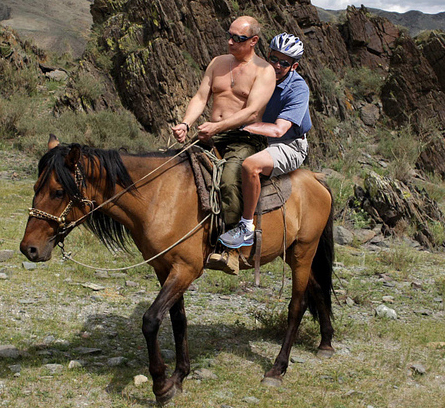 obama-horseyride-copyright-by-bkeyser-ext.jpg