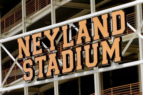 Neyland-Stadium-Renovations-2010-1.jpg