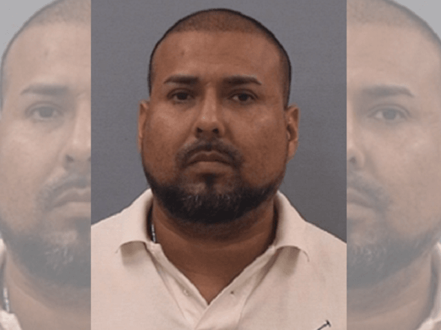 Pedro-Ambriz-mugshot-640x480.png