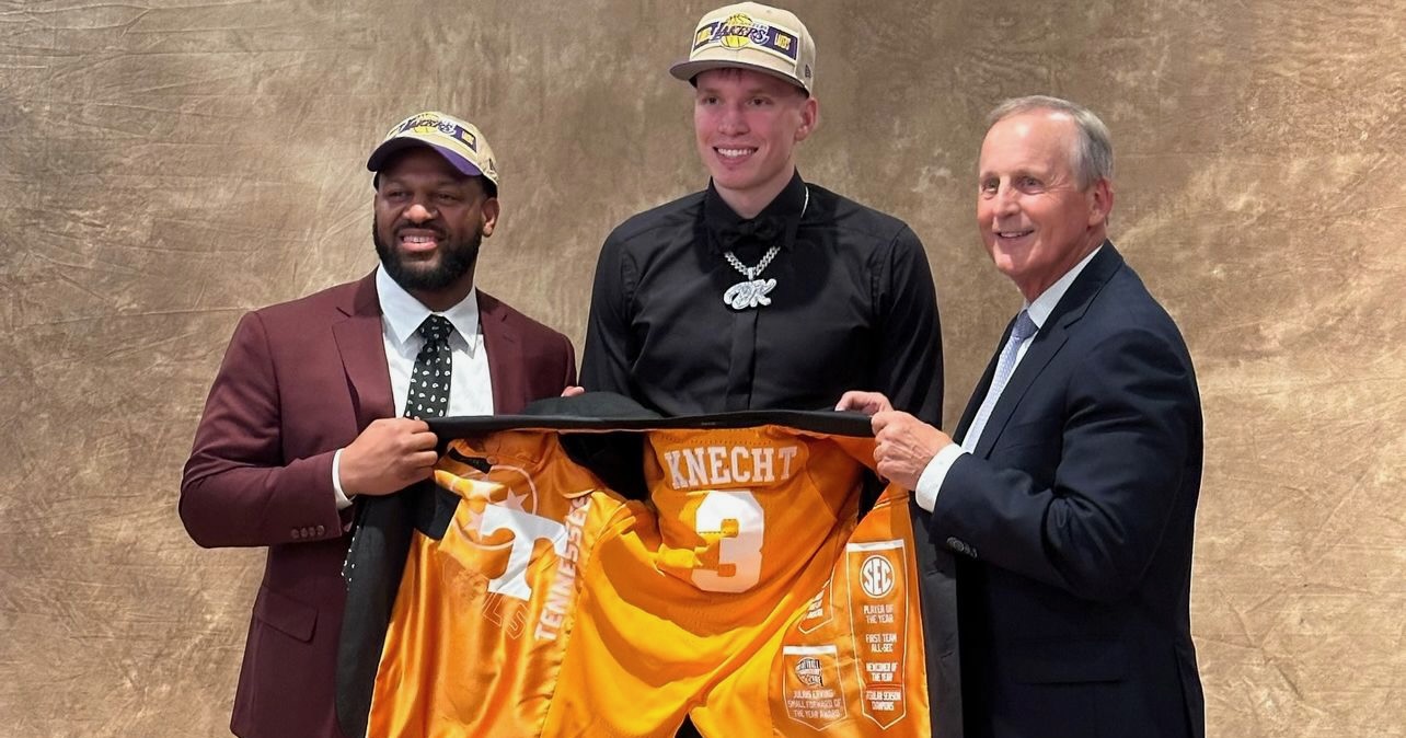 Rick Barnes says he will use Dalton Knecht draft jacket in recruiting