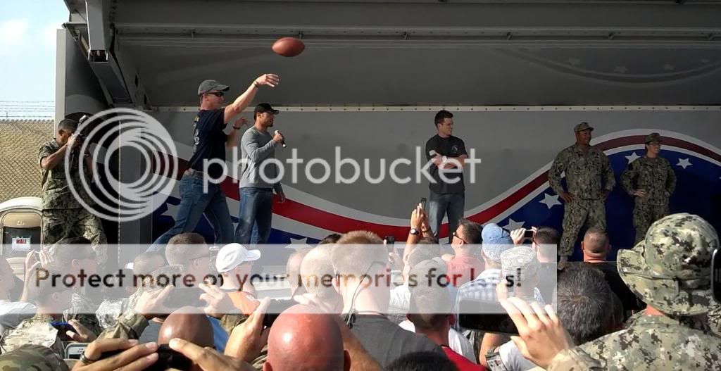 PeytonThrowing2_zps3a6d628d.jpg