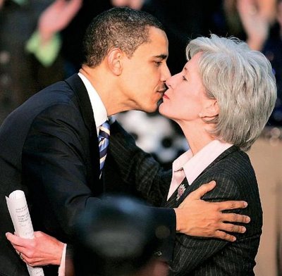 obama_and_sebelius.jpg