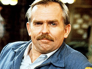 Cliff-Clavin.jpg