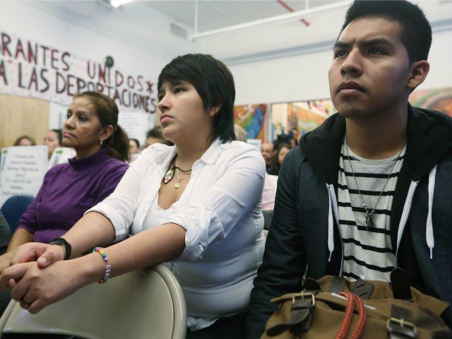 immigrants-staring-getty-640x480.jpg