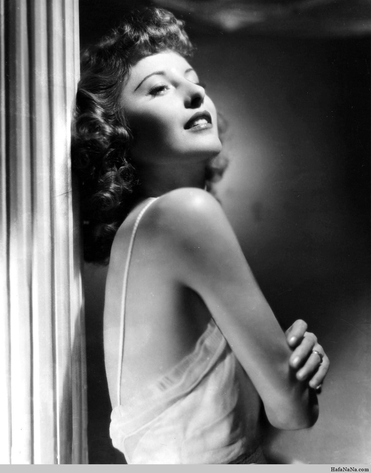 barbara-stanwyck-p200.jpg