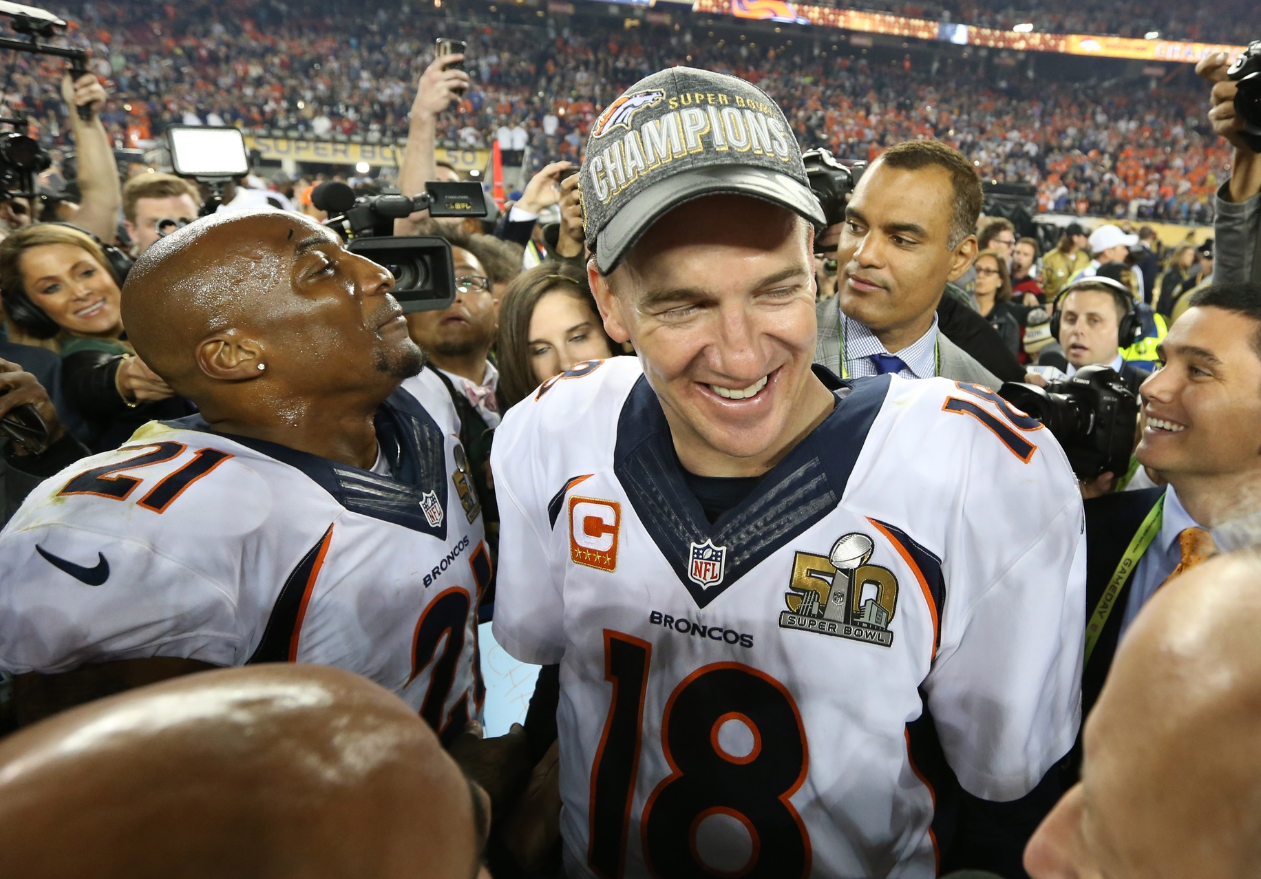 Peyton Manning wants to keep playing, according to report