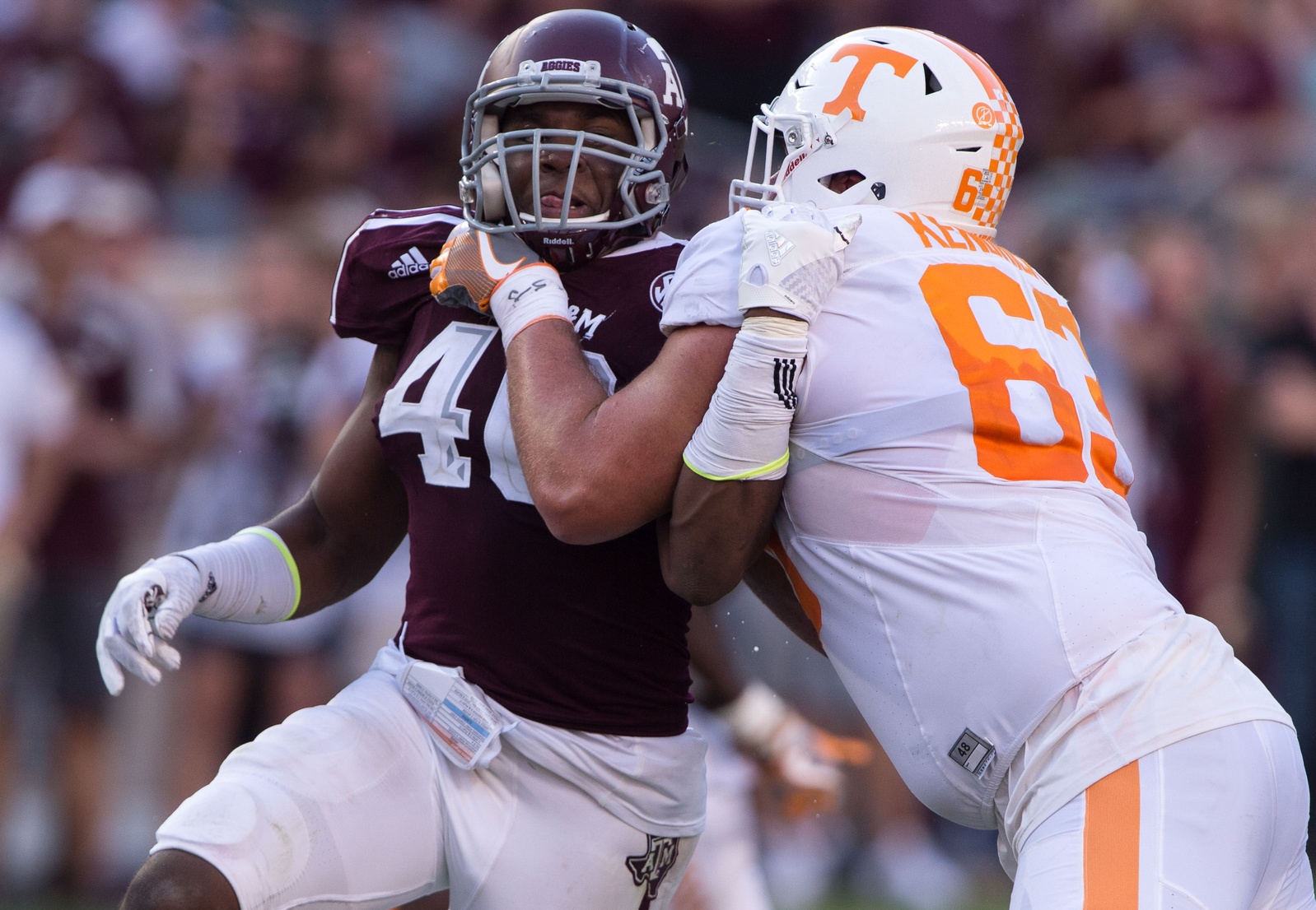 Vols’ lineman Brett Kendrick has ankle surgery