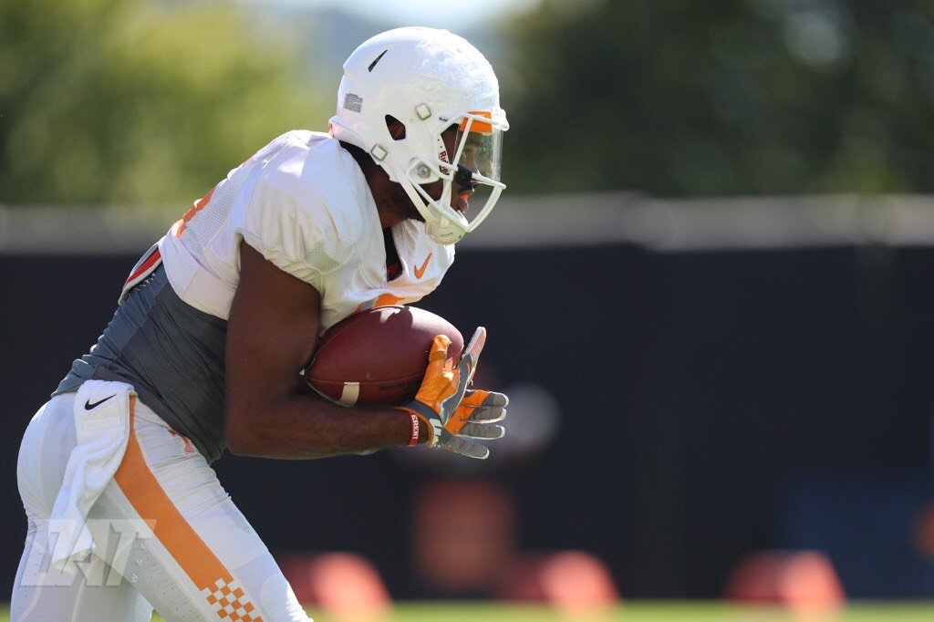 FreakNotes: Wiggins still hurt; Tuttle getting live reps; Vols can’t take step back