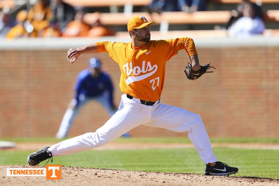 Stallings Tosses Complete Game to Lead Vols Past Tigers