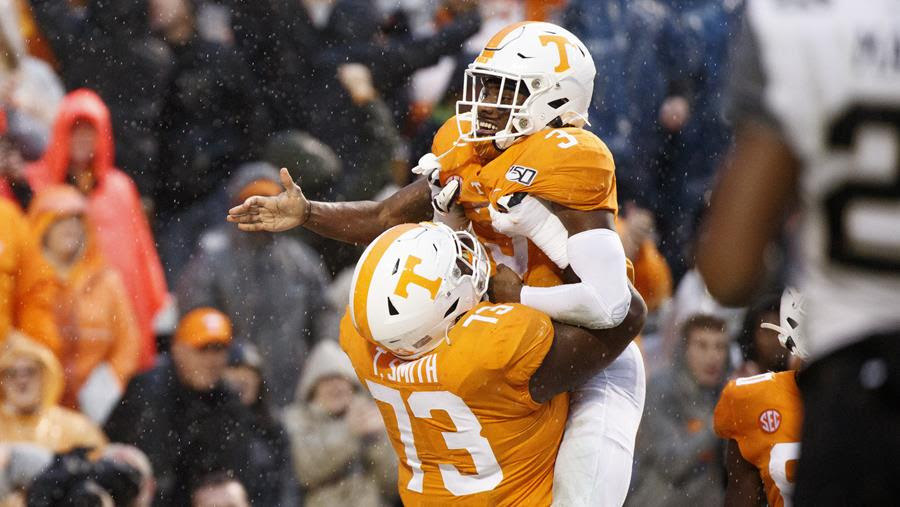 FB PREVIEW: Vols-Commodores Set for In-State Showdown