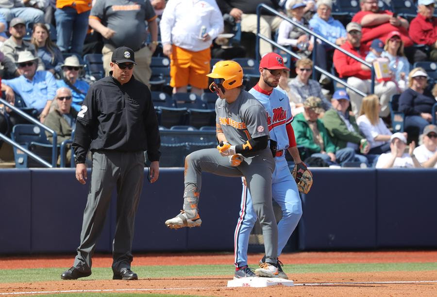 Redmond Walsh ties Todd Helton for Tennessee career saves record