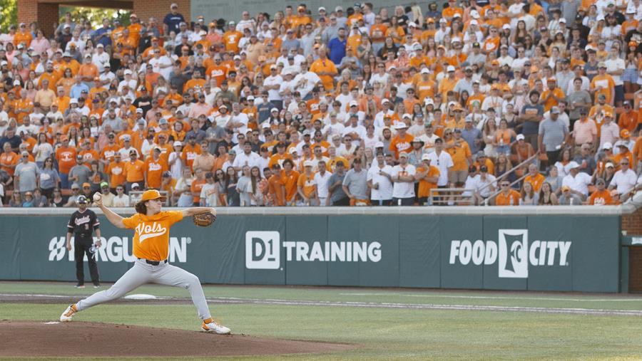 Vols Place Four on ABCA /Rawlings All-America Teams