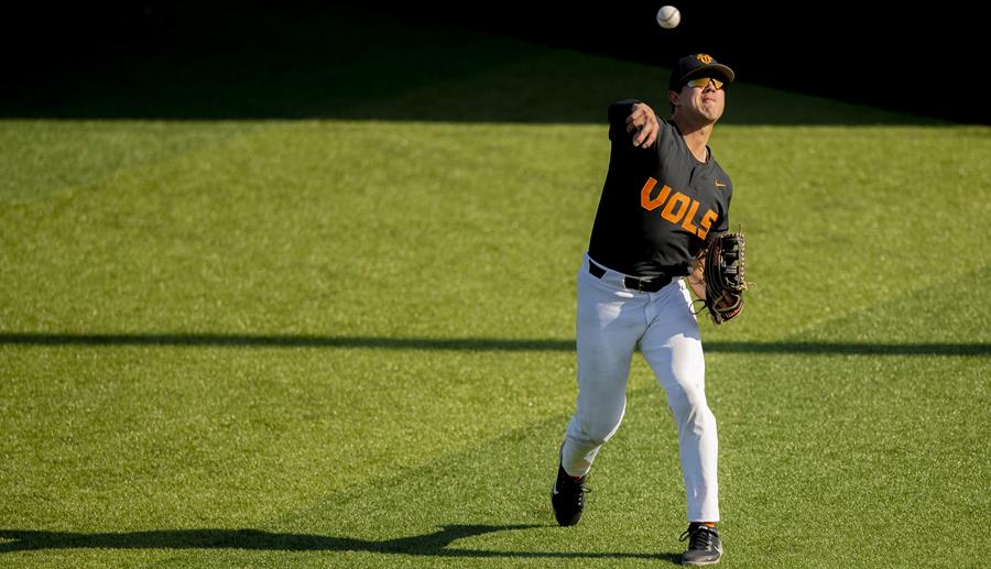 Summer Ball Update: Five Vols Claim Crowns as Summer Season Concludes