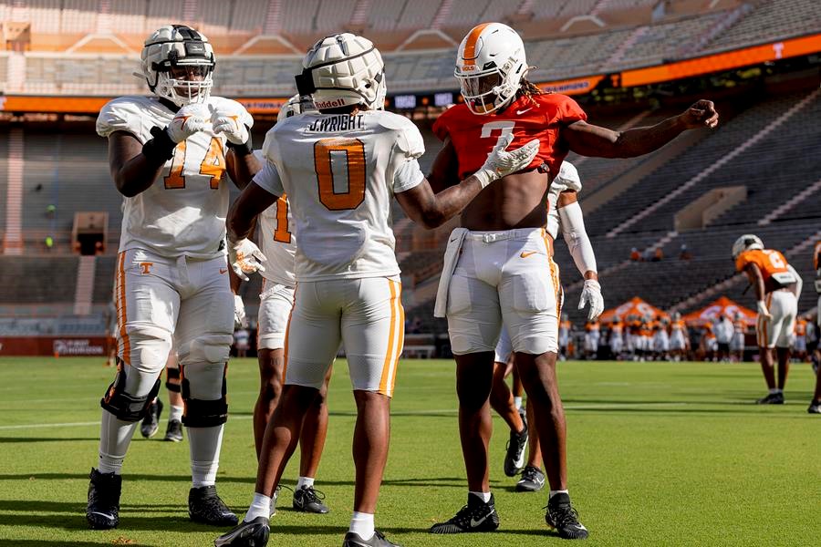 Offense Starts Fast In Vols’ Second Preseason Scrimmage