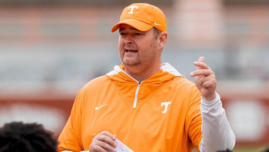 Vols Eye ‘Unique’ Season-Opening Tilt With Virginia