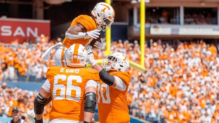 No. 9 Vols ‘Fired Up’ For Home Opener Vs. Austin Peay